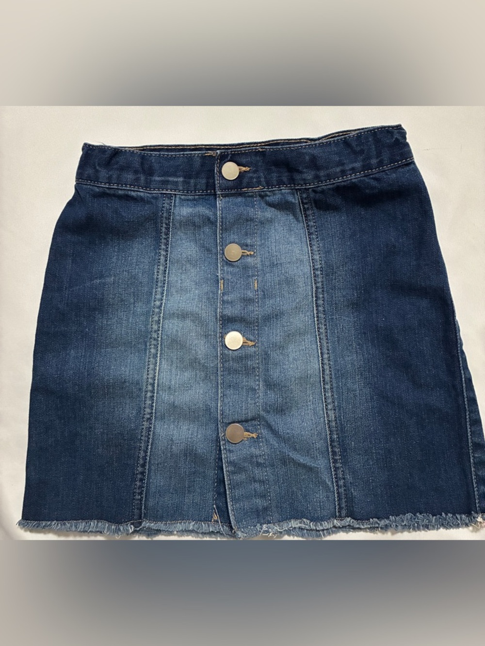 PLACE Girl’s Denim Skirt front snap (2 deco) closure 100% Cotton Size 6X/7 Nice!